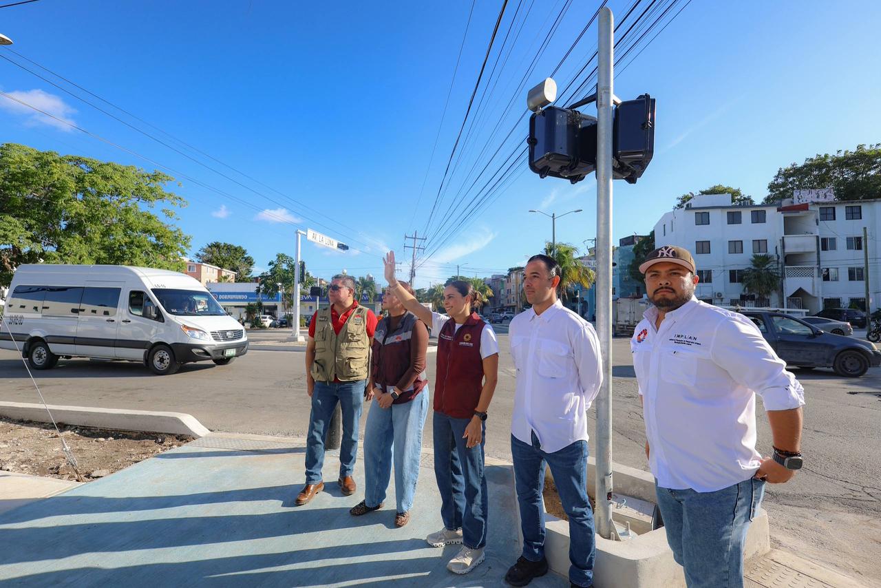 uploads/6/32/01 (2624).Jpeg